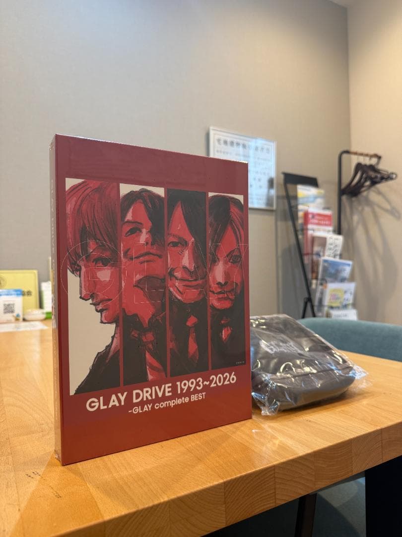 DRIVE GLAY complete BEST　CDプレイヤー付き　新品未開封