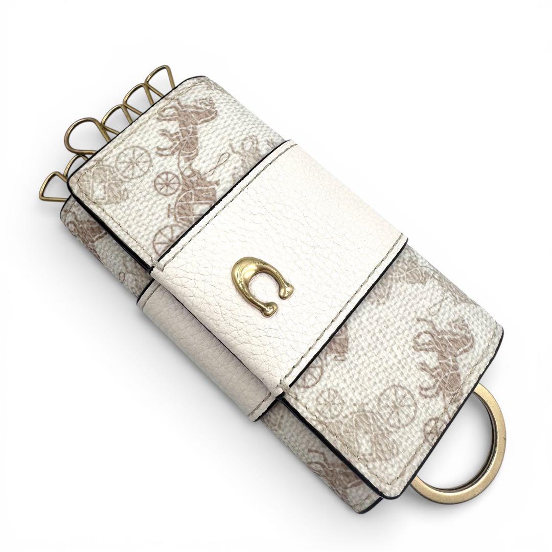 ✨極美品✨COACH エッセンシャル ホース 6連 キーケース アンド リング