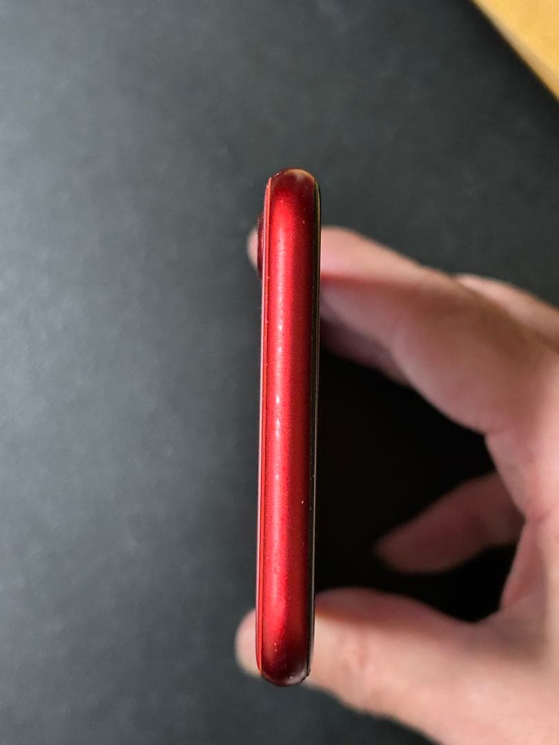 iPhone 8 レッド64GB美品docomo