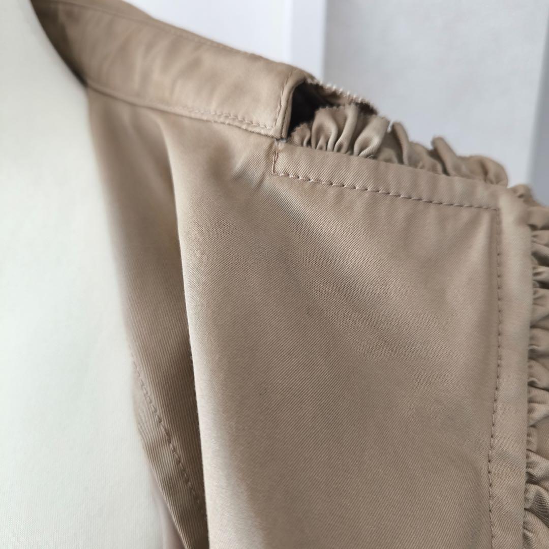 極美品　ピンクハウス　フリルトレンチコート　ロングコート　アウター