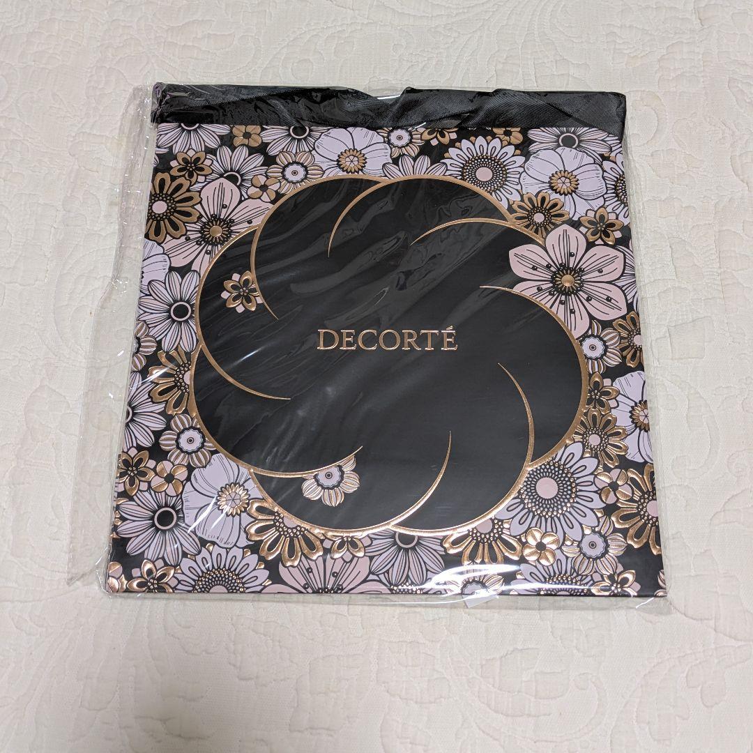 コスメデコルテ エターナルブルームコレクション 2025　クリスマスコフレ