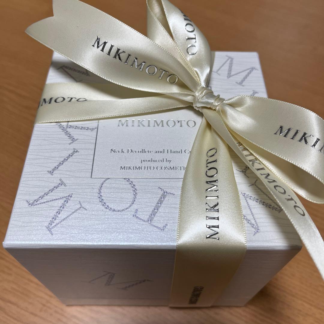 ミキモト　ネックデコルテハンドクリーム