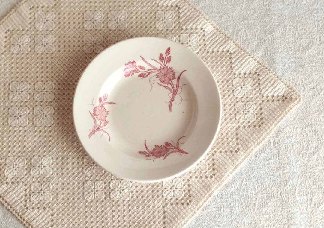 【mkuさま】vintage plate ❀ 矢車菊の 小さめ プレート