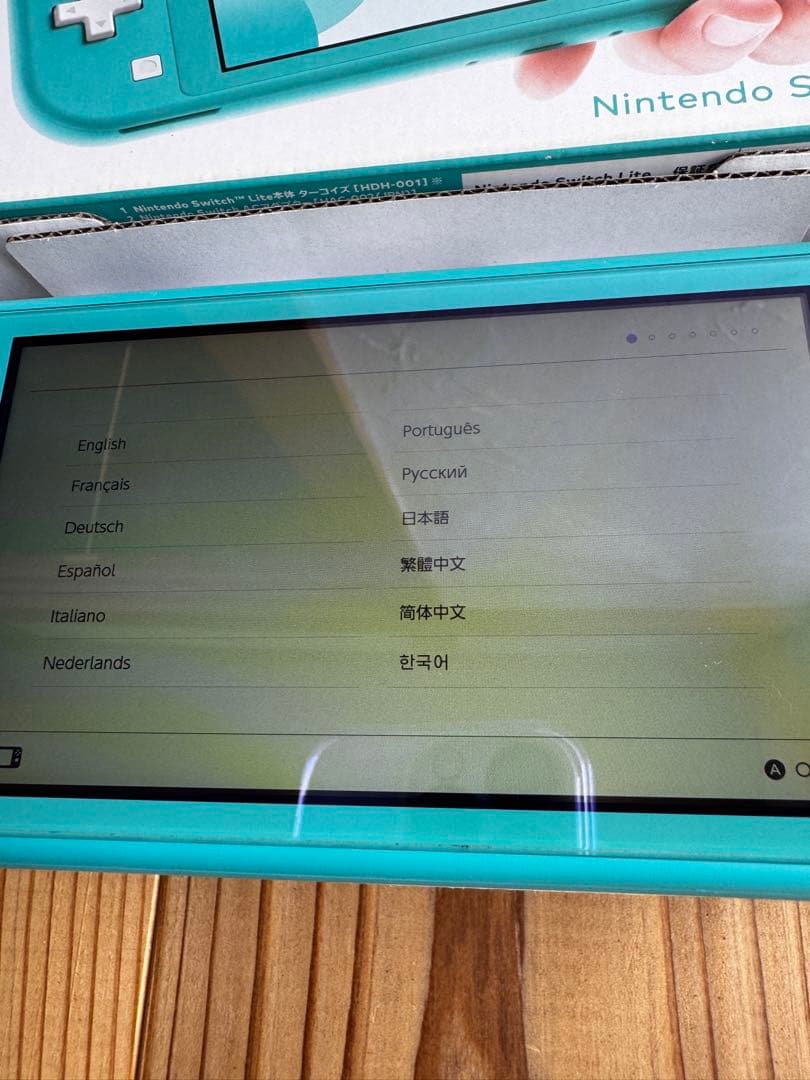 【美品】Nintendo Switch Lite ターコイズ 本体 充電器付き