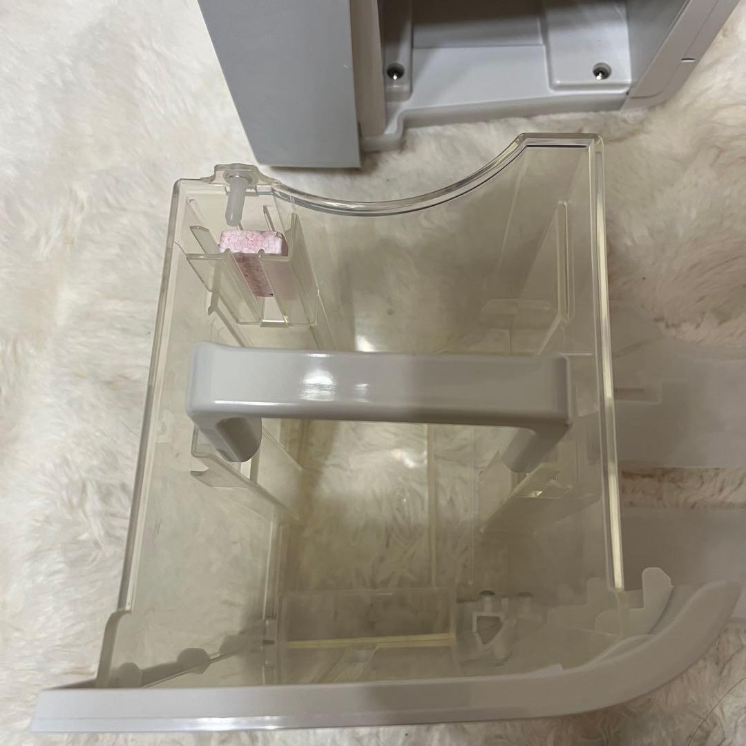 シャープ　除湿機　CM-L100-W 2021年製