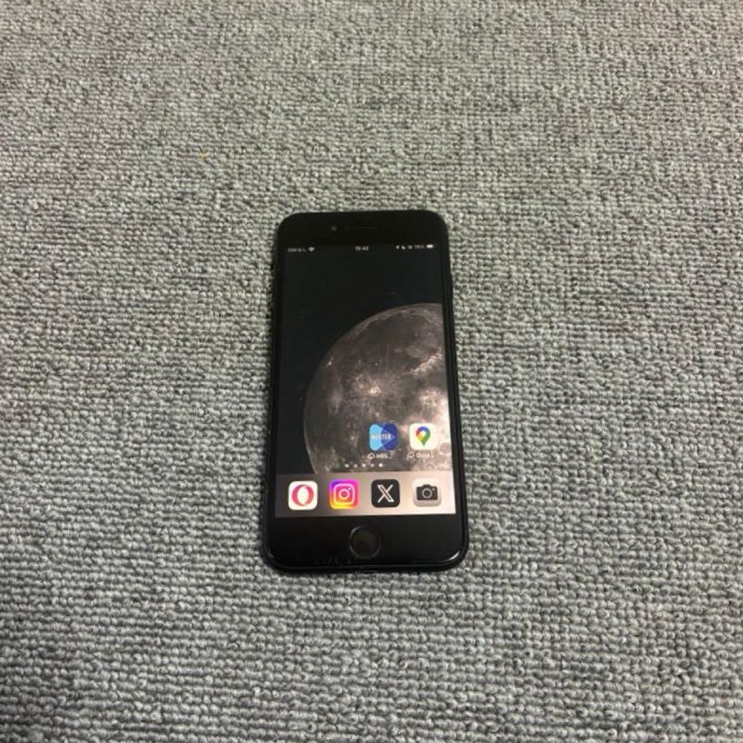 Apple iPhone SE3 第三世代 バッテリー最大容量100%