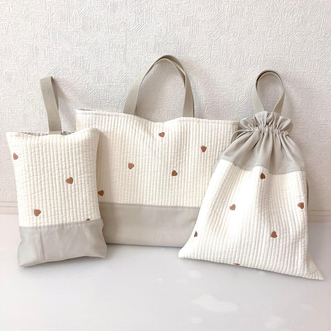 レッスンバッグ 上履き入れ　体操服袋　ヌビ　ハート刺繍