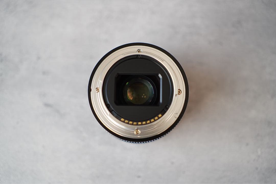 TTArtisan AF 40mm f2 (Eマウント、フルサイズ)+角形フード