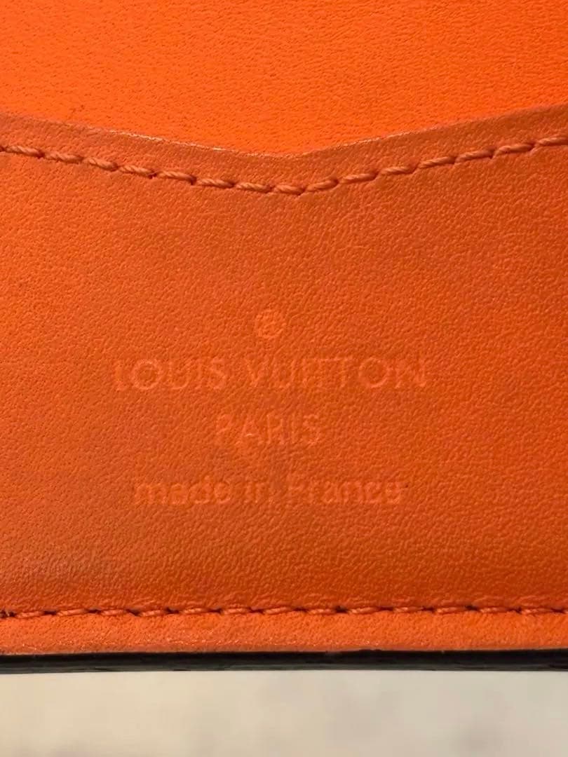 ルイヴィトン ダミエ グラフィット メンズ 二つ折り財布