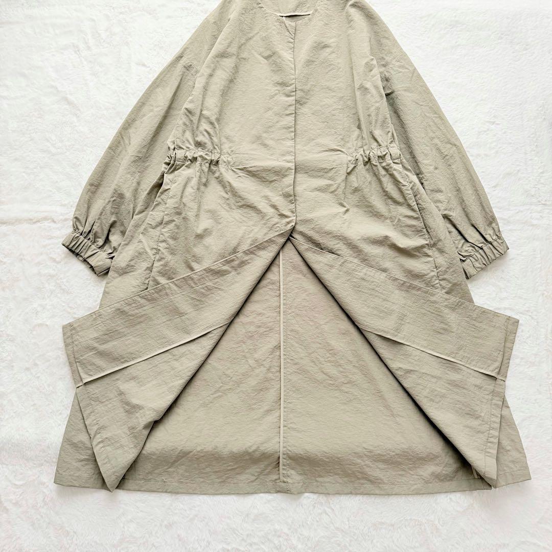 未使用級✨ビアズリー　バルーン袖フレアコート　ベージュ　Fサイズ 25年モデル