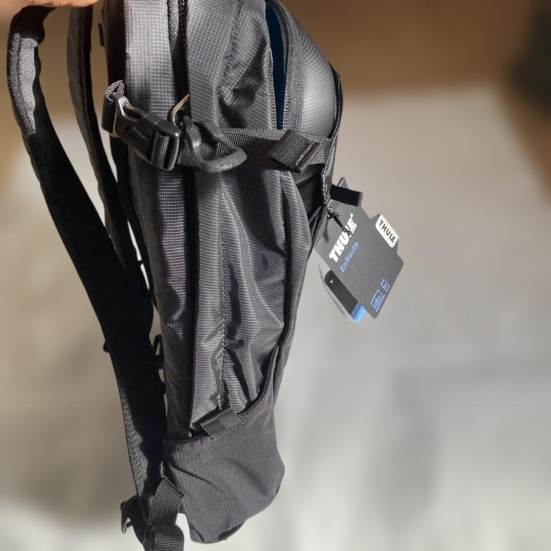 最終値下げです⭐️美品・未使用⭐️THULE バックパック[sweden]21L