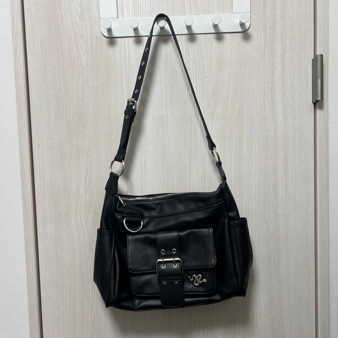 バッグ gibous snake bone belt shoulder bag