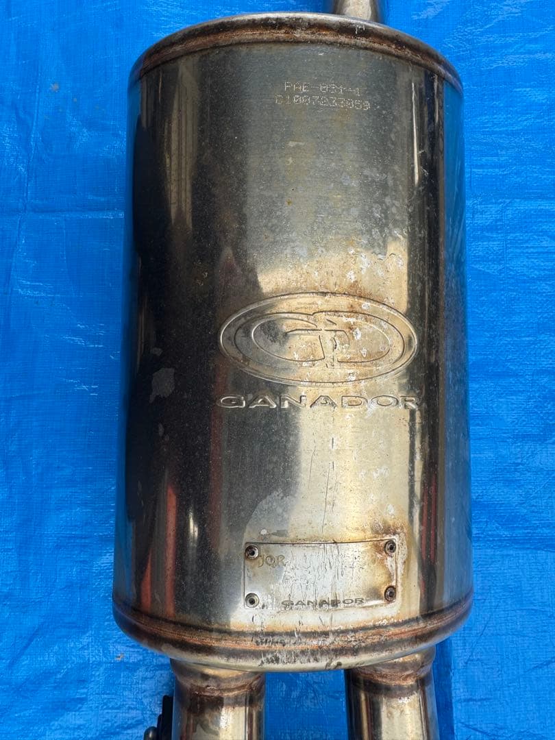 プリウス ZVW30 ガナドール ステンレススチール ダブルテールパイプマフラー