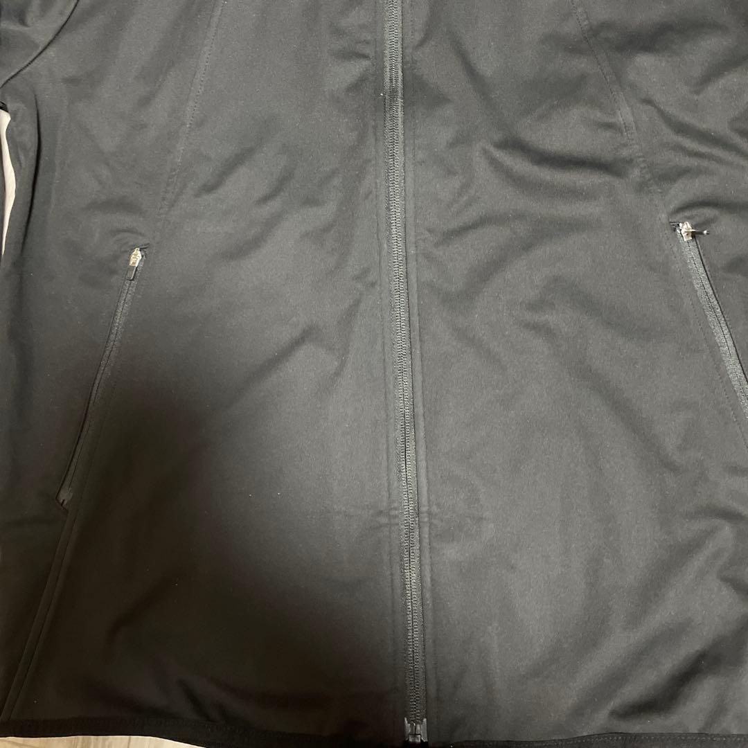 新品⭐︎ヨネックス ユニウォームアップパーカー　ヒートカプセルトリプルO