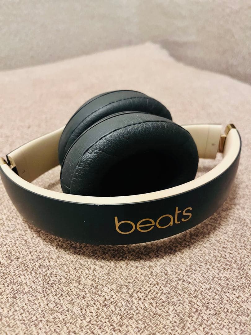 Beats Solo3 Wireless ヘッドホン ブラック