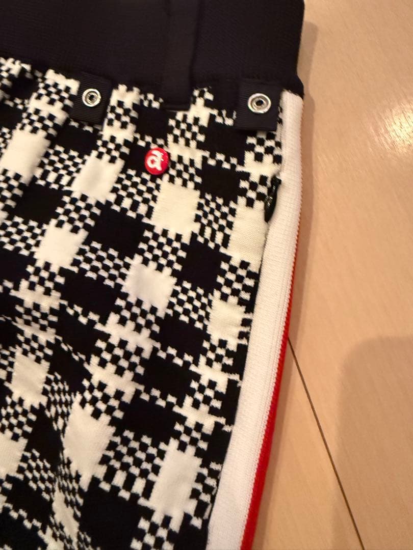 アルチビオ スカート