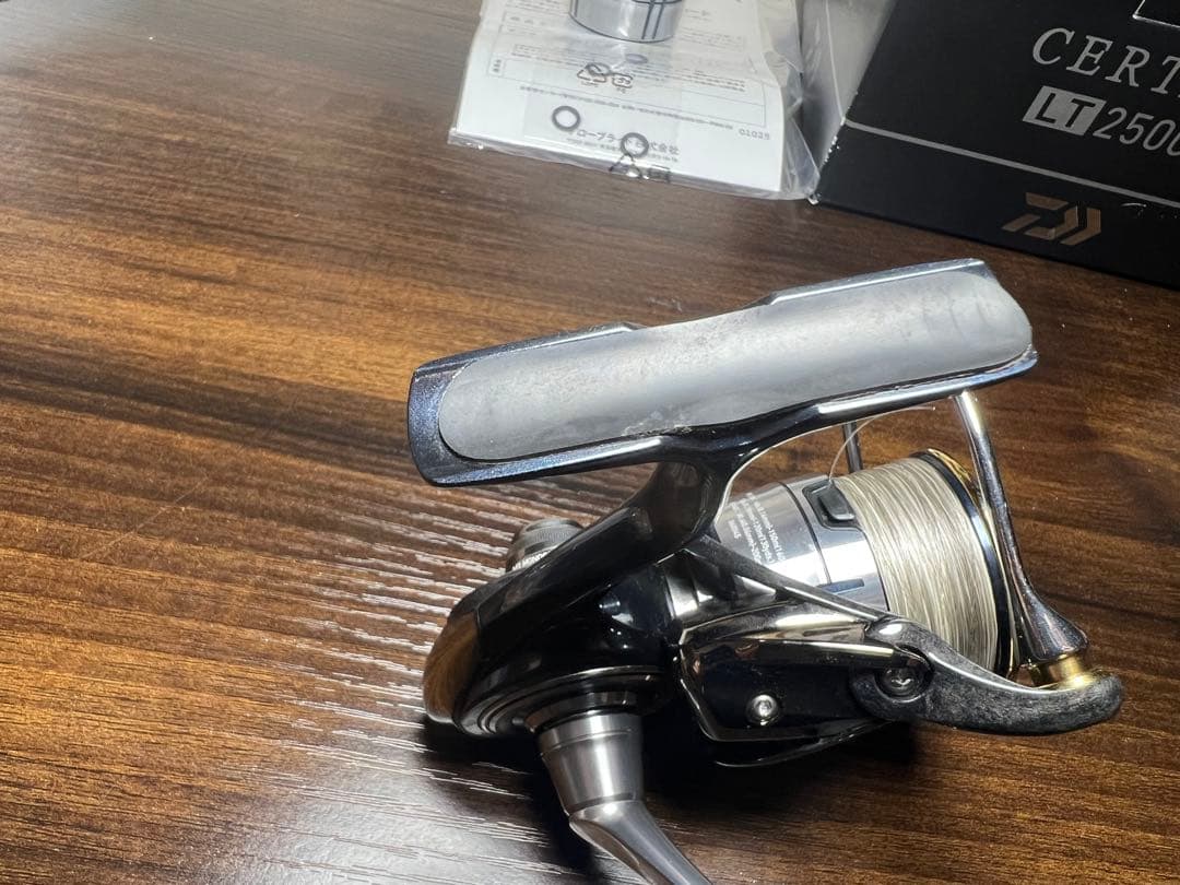 19　セルテート　LT　2500S (替えスプール付)