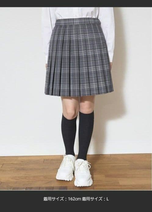 完売品　LOVETOXIC 5点 卒業式　M　タグあり　カバー付　ショップバック