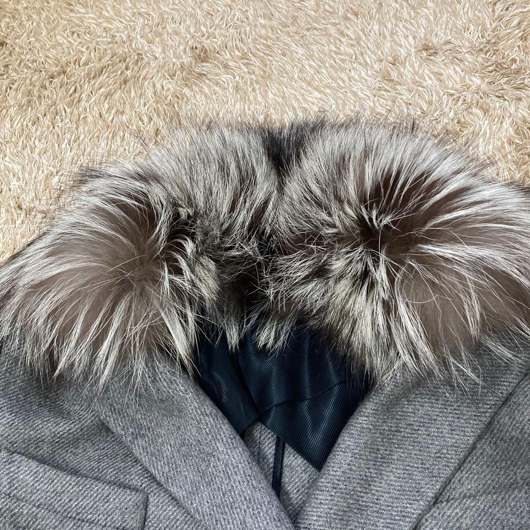 GUCCI グレー 膝丈 カシミヤチェスターコート フォックスファー付き