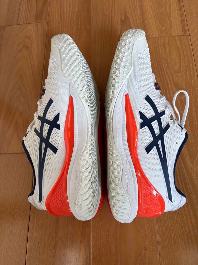 超美品アシックス ゲルレゾリューション 9 オムニクレー用シューズ 26.5ｃｍ