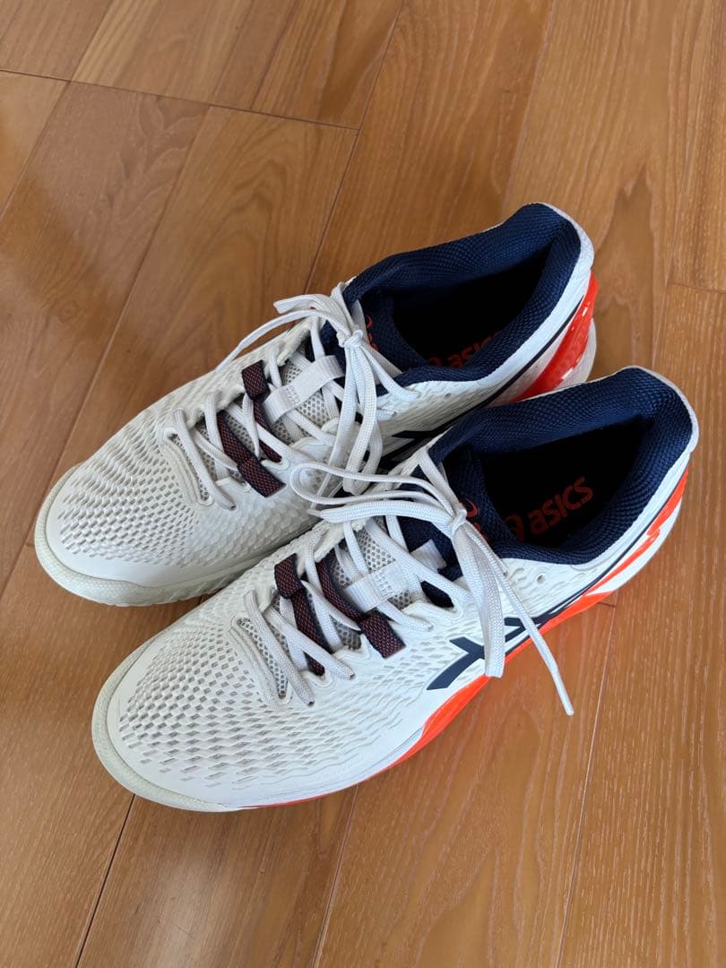 超美品アシックス ゲルレゾリューション 9 オムニクレー用シューズ 26.5ｃｍ