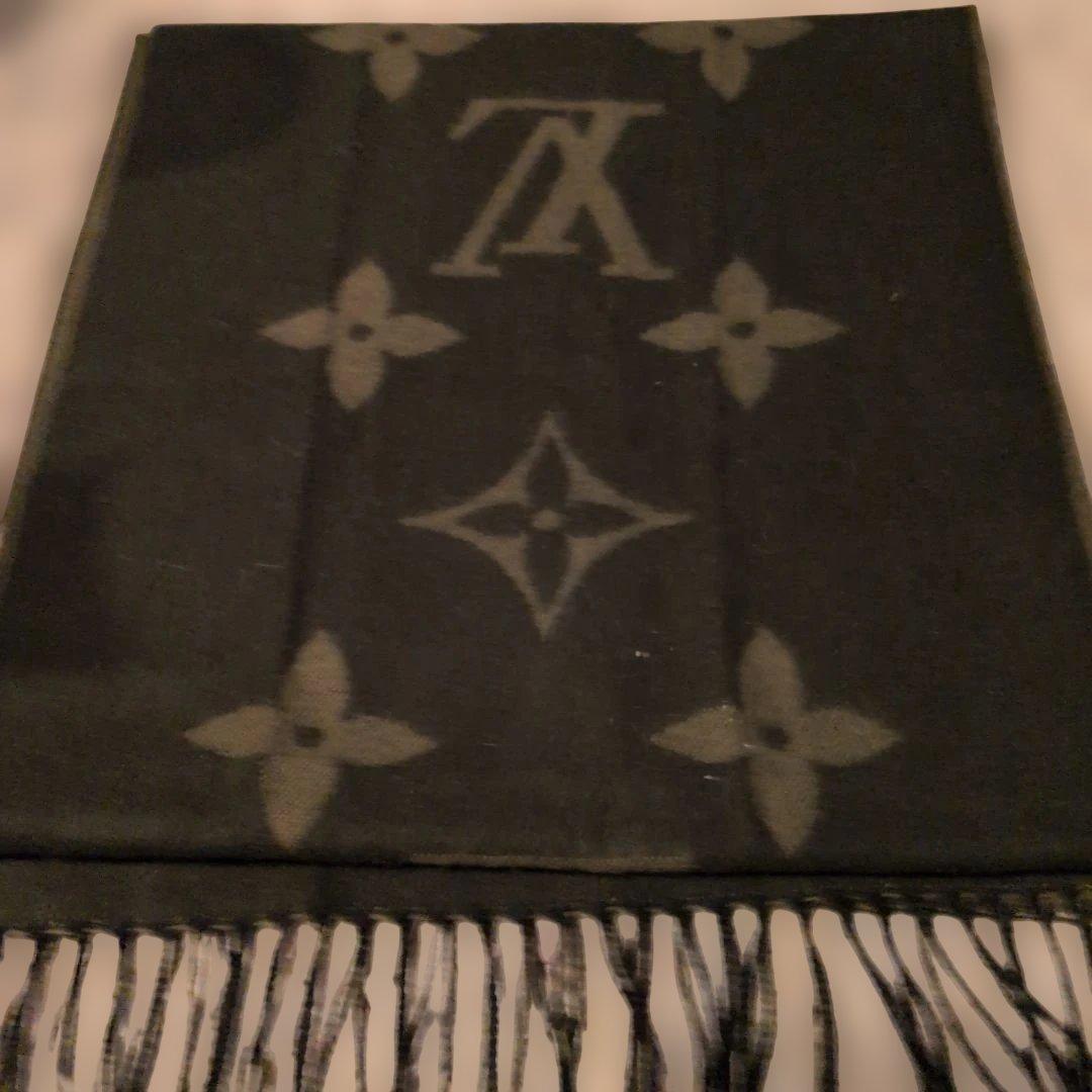 LOUIS VUITTON 　マフラー　グリーンかかった茶