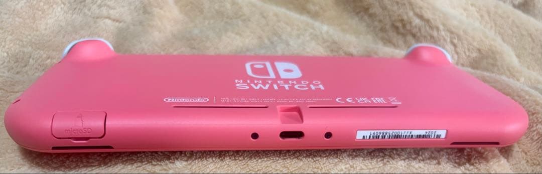 スイッチライト コーラル！