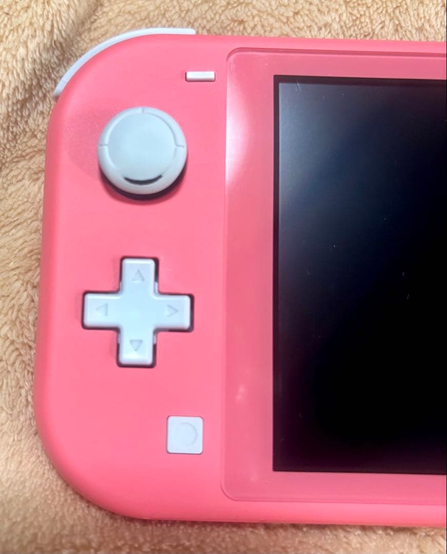 スイッチライト コーラル！