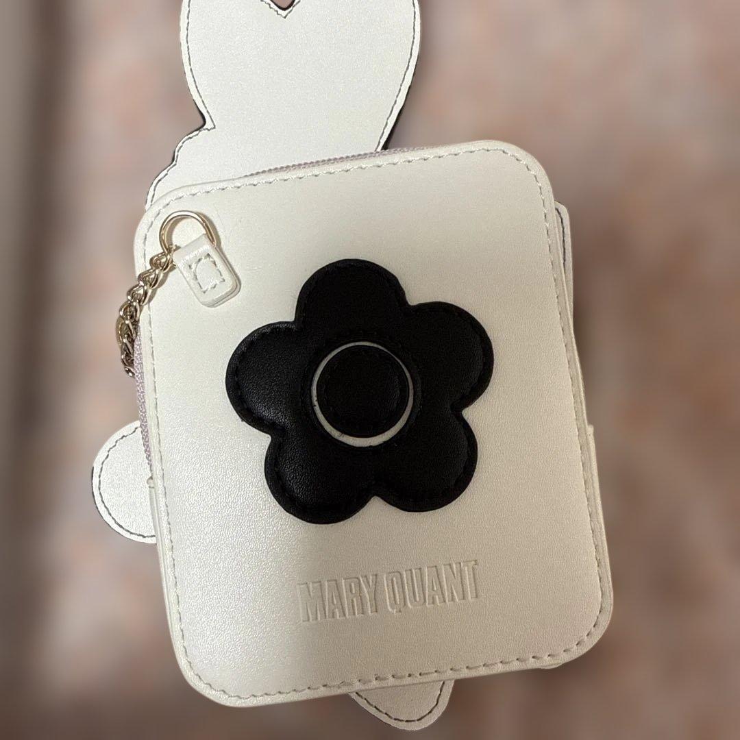 マリークヮント　不思議の国のアリス　コラボ　アイシャドウ リップ ポーチ