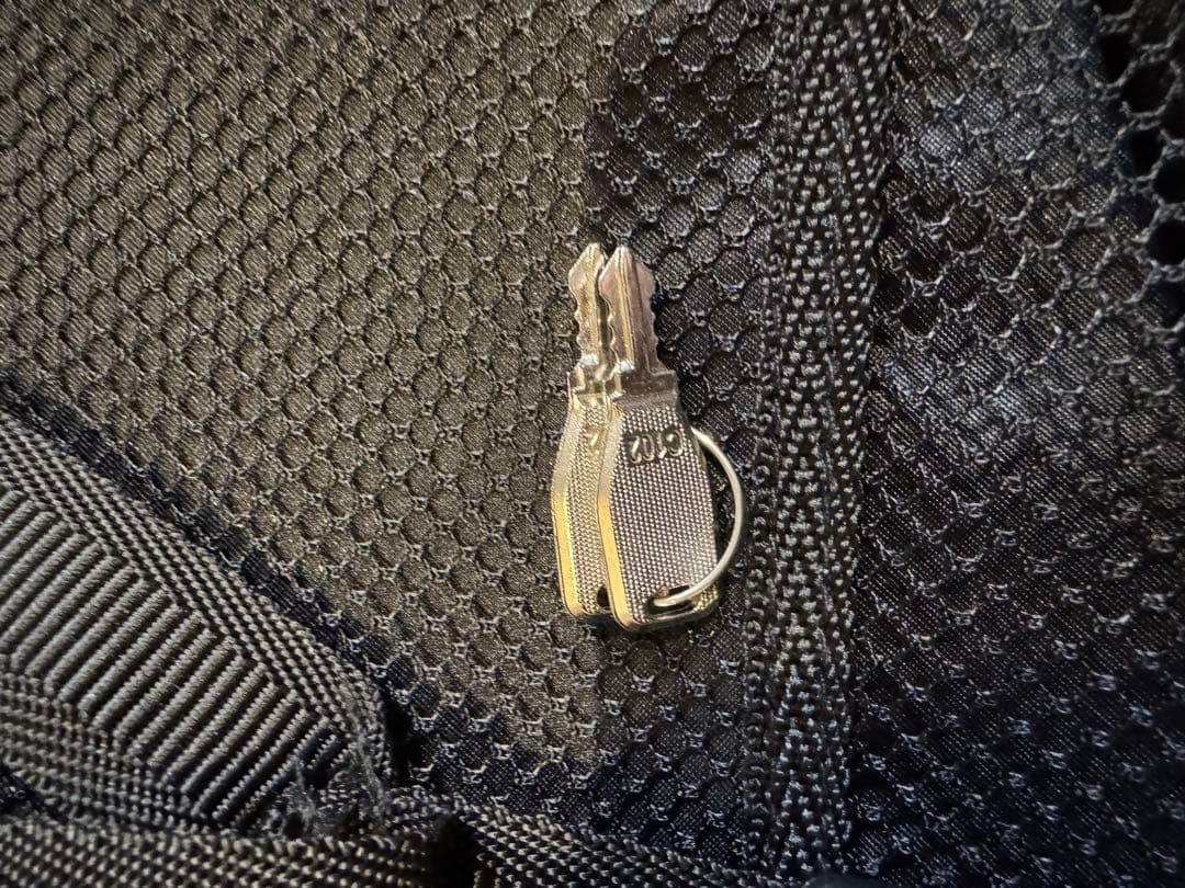 カステルバジャック　スーツケース　機内持ち込みサイズ　未使用品