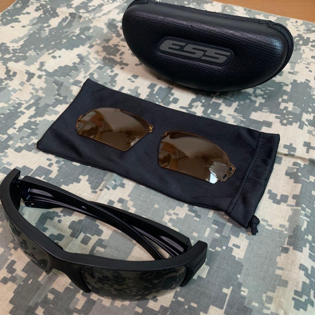 名作◯ESS CROWBAR サングラス 2レンズ ブロンズ&スモーク 黒