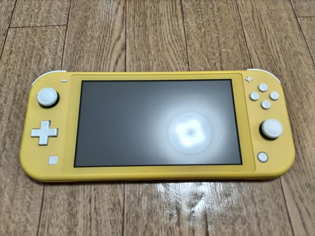 Nintendo Switch Lite イエロー 本体 付属品有り
