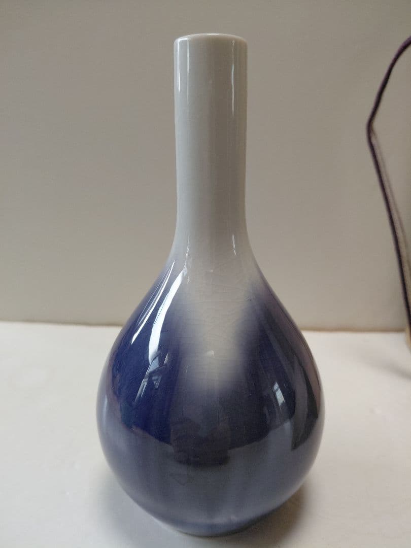 九谷焼　四代徳田八十吉　花入れ　16センチ　共箱　共布