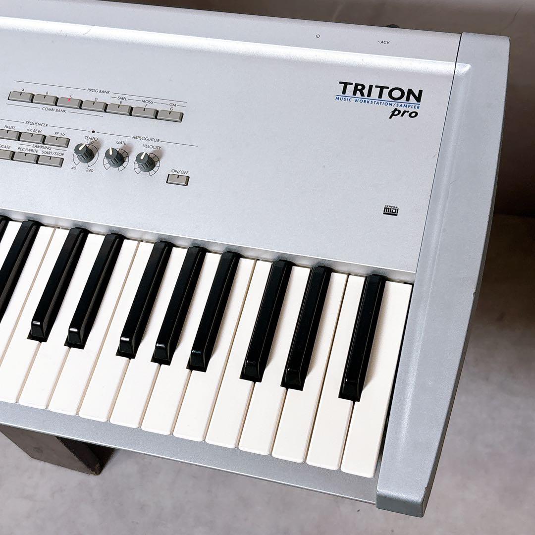 【希少・稼働品】KORG TRITON pro 76鍵盤 シンセサイザー