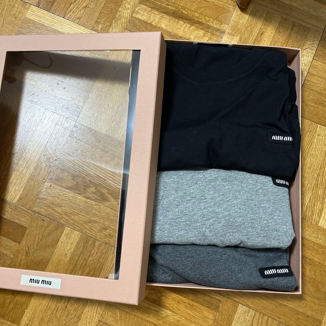 ミュウミュウ　3枚セット　 Tシャツ　XSサイズ