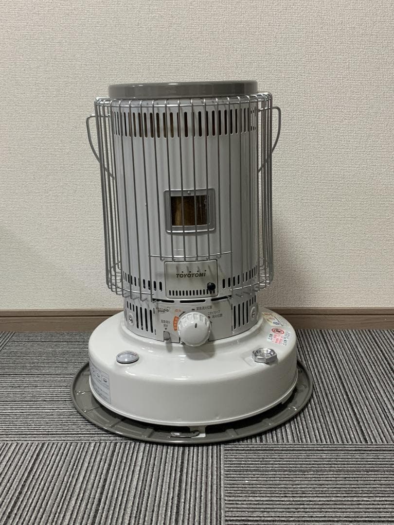 トヨトミ KS-67H(W) 対流形石油ストーブ 新品未開封品 説明書わけあり