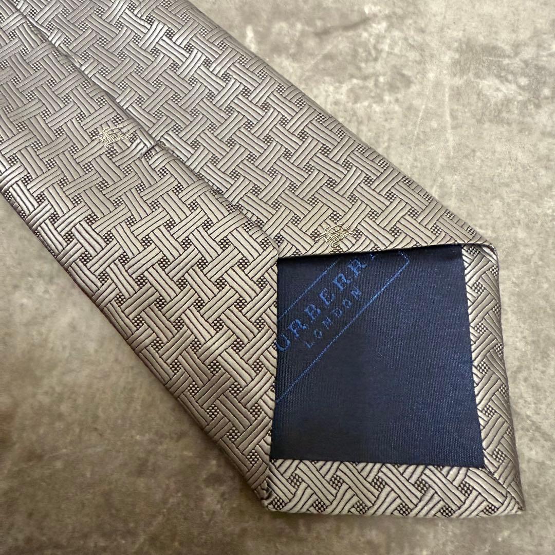 【✨美品✨】BURBERRY バーバリー ネクタイ ホースロゴ シルバー 結婚式