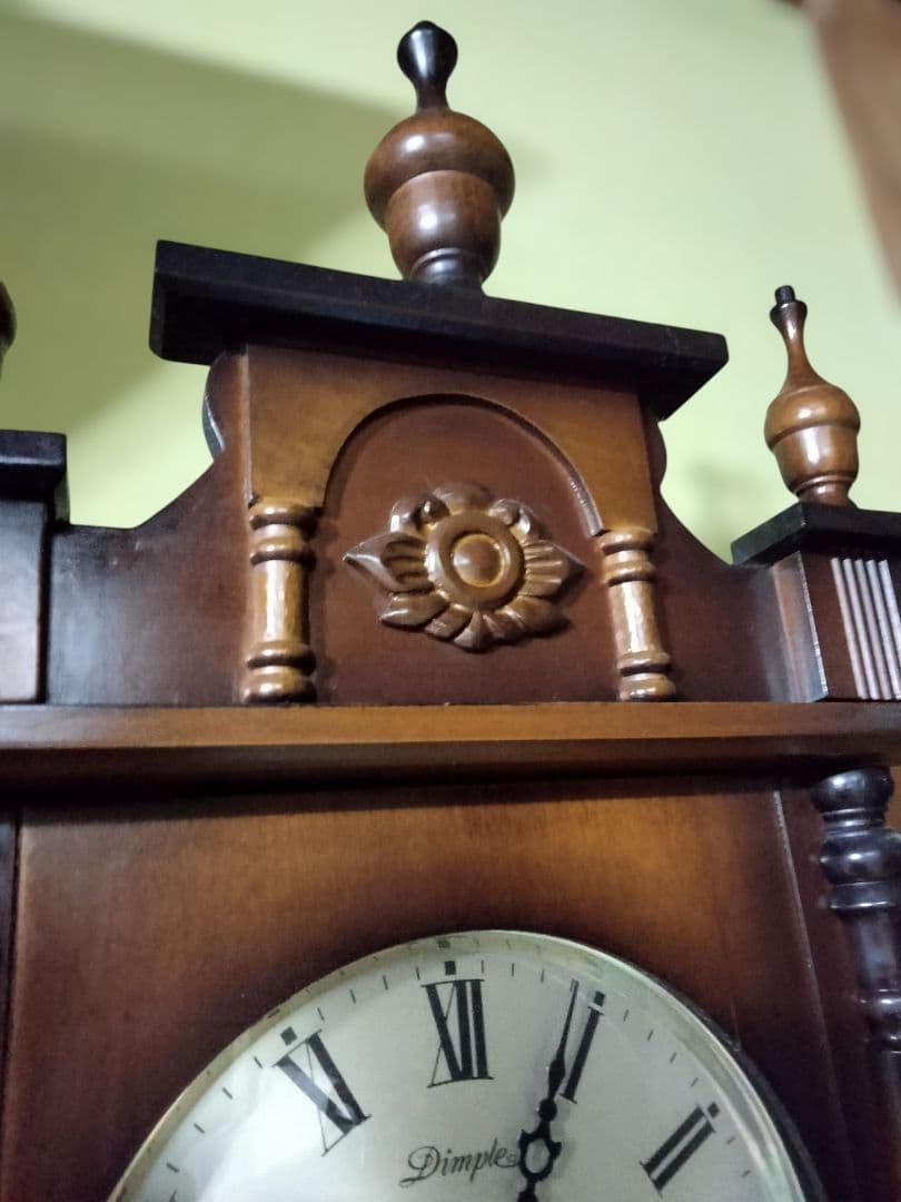 レトロ 昭和の木製掛時計 ダークブラウン 約74cm