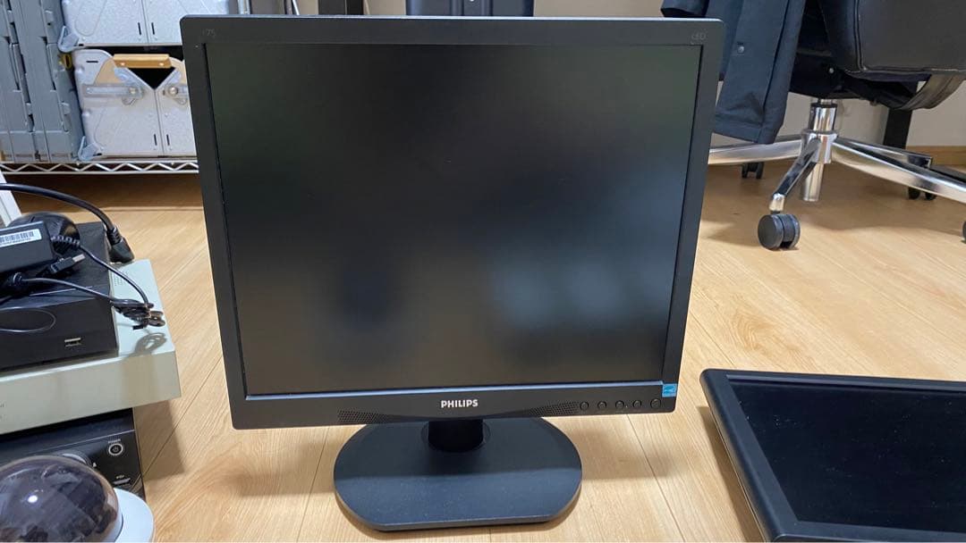 防犯カメラセット 監視カメラ4台 （ジャンク品扱い）＋2台