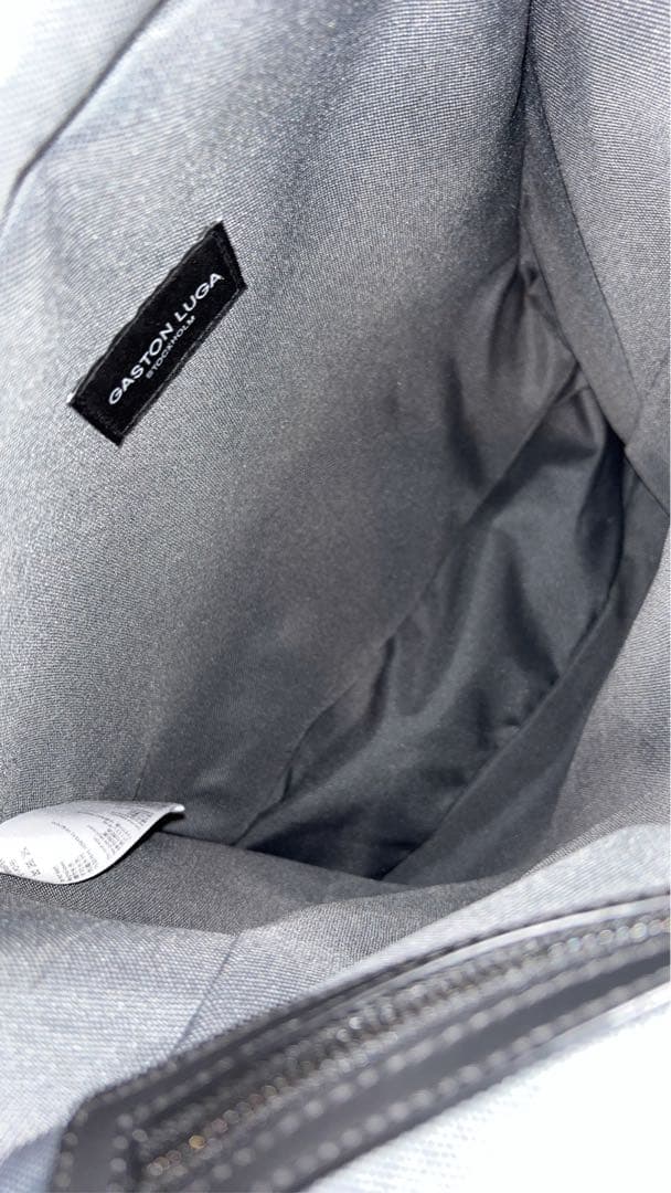 shi【美品】バックパック　ガストンルーガ