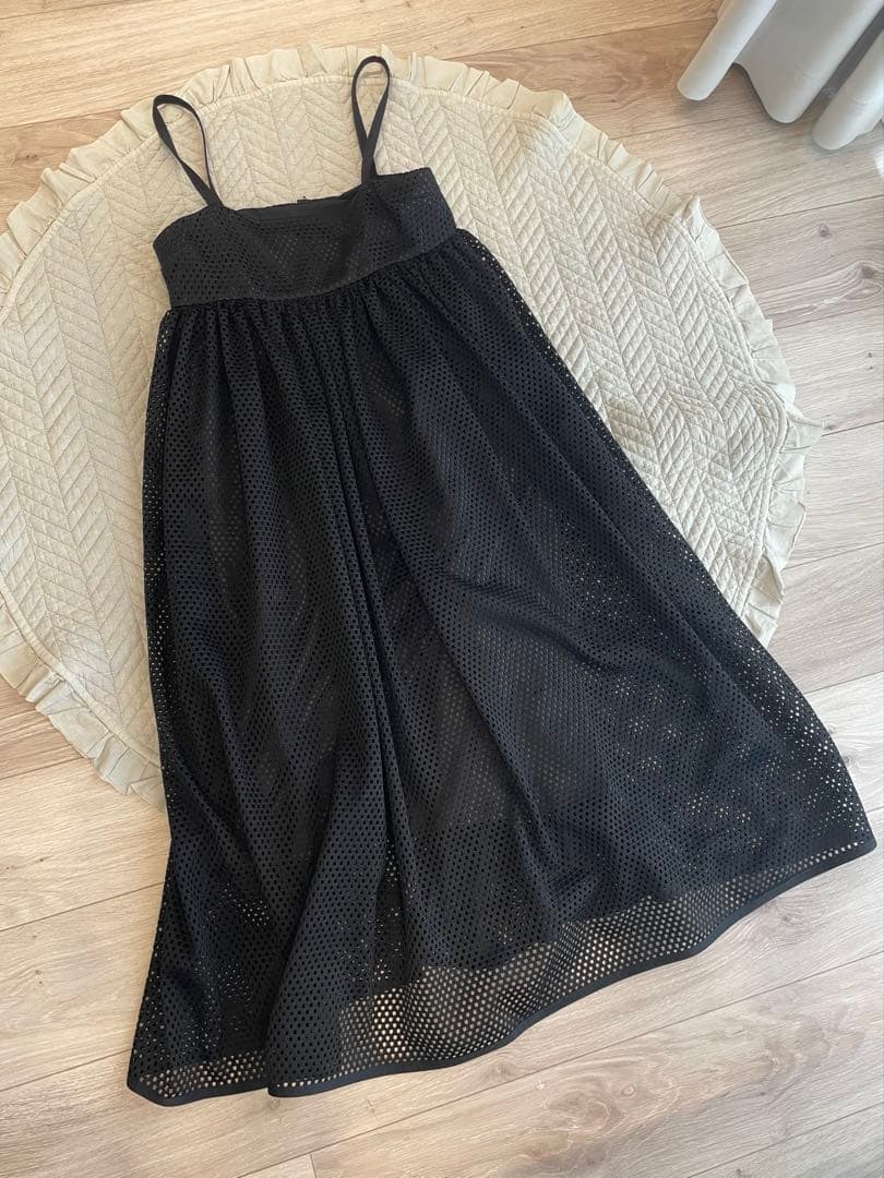 R&O♡ 美品♡ 2023 アドニシス　メッシュボリュームストラップワンピ