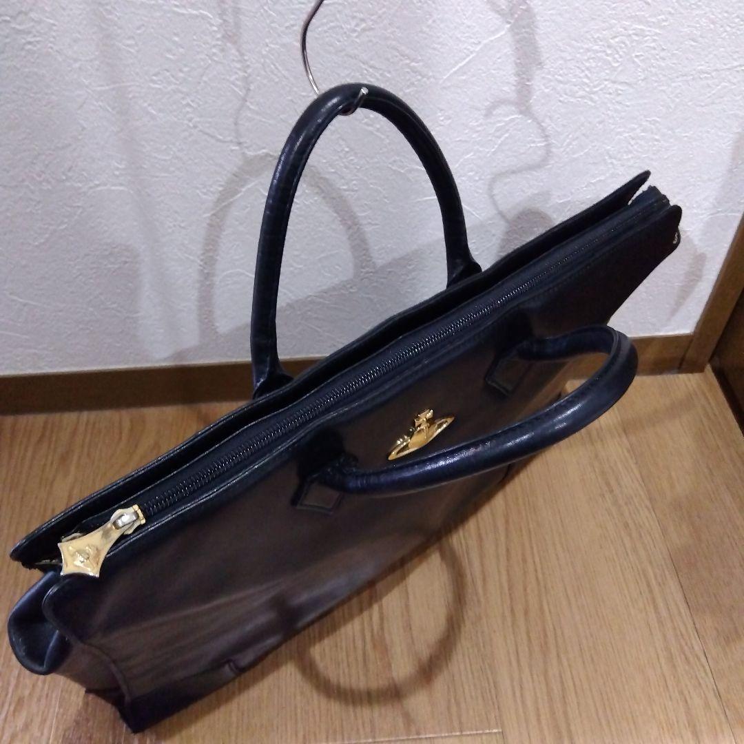 ヴィヴィアン・ウエストウッド　トートバッグ　オーヴ