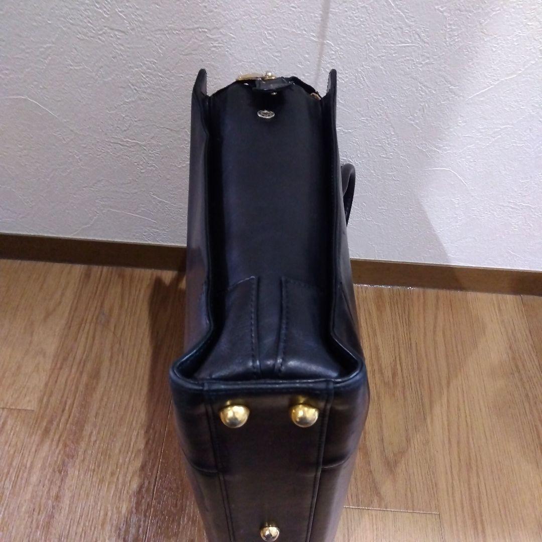 ヴィヴィアン・ウエストウッド　トートバッグ　オーヴ