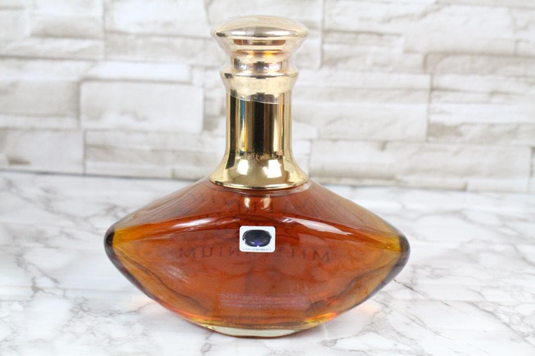 ♡サントリーピュアモルトウイスキー ミレニアム2000 箱付