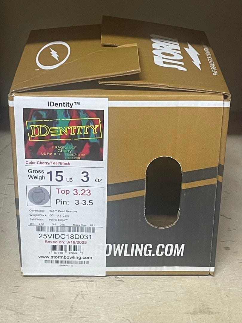 新品　ストーム　アイデンティティ　15P