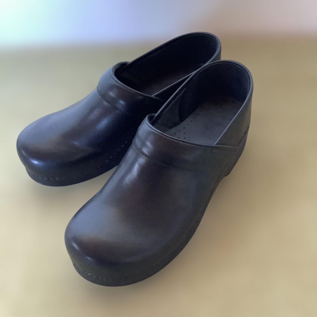 美品　ダンスコ　プロフェッショナル　黒　43