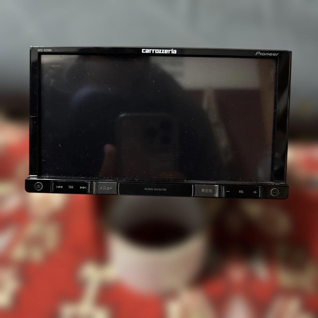 Avic-rz900–r ナビ　(carrozzeria)
