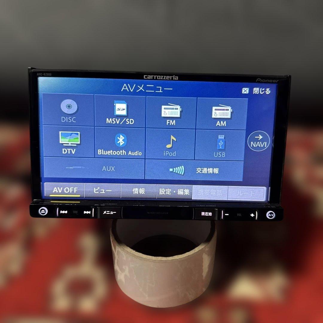 Avic-rz900–r ナビ　(carrozzeria)