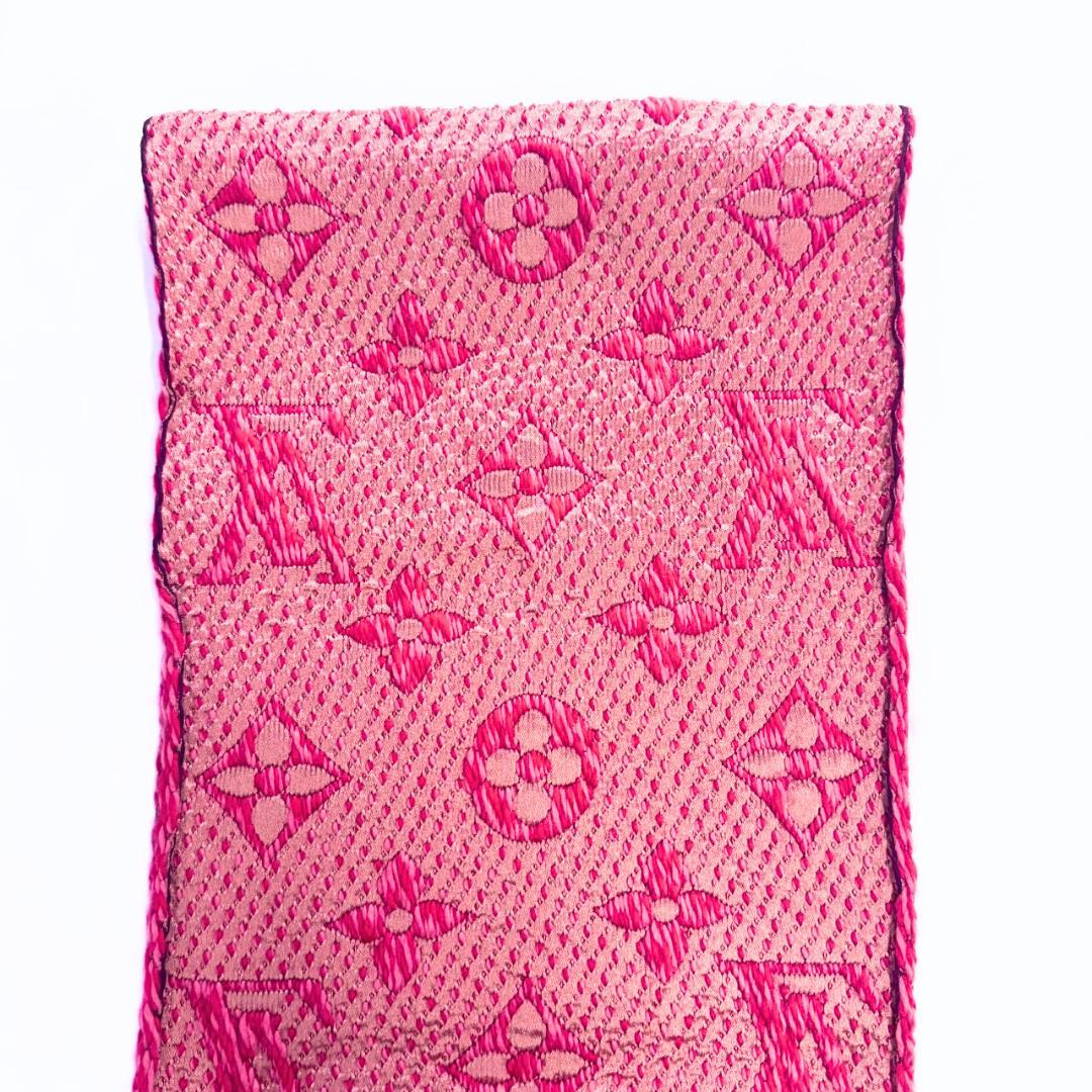 専用 ルイヴィトン エシャルプ・ロゴマニア マフラー ローズピンク M78706