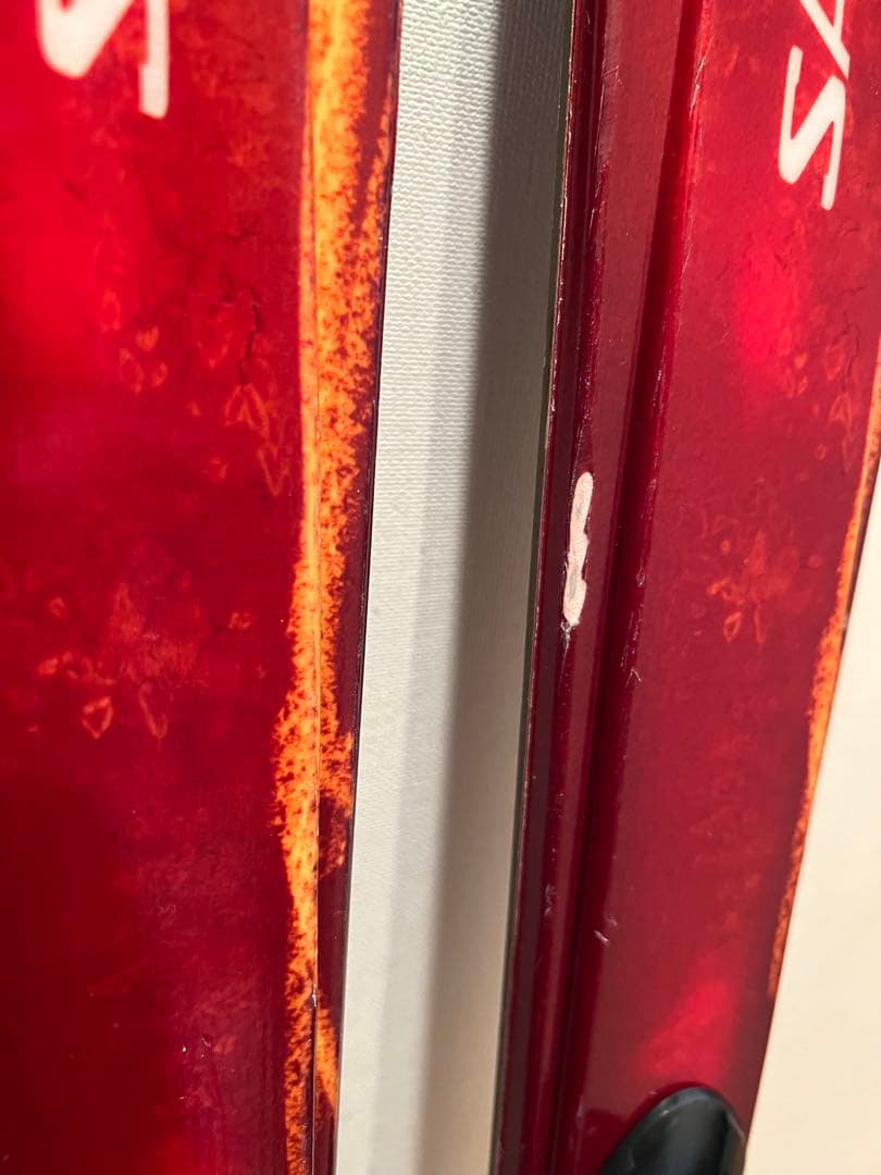 m*i様 Salomon スキー板 レッド 付属ストック